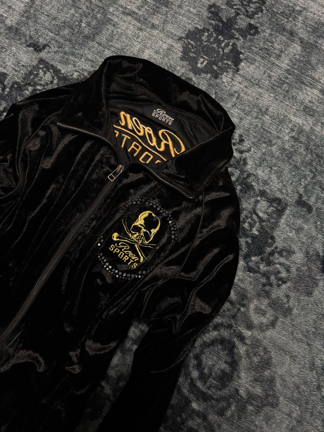 Roen sports skull velour track top 상품이미지3