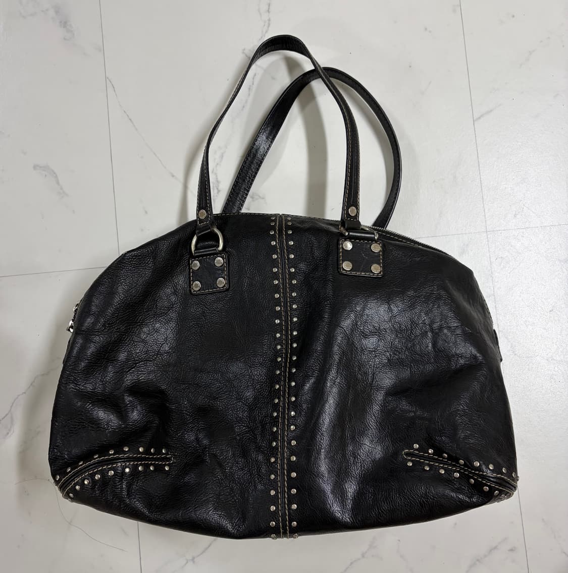 마이클코어스 위캔드 숄더백 라지 상품이미지1