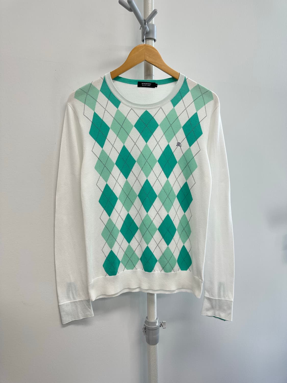 버버리 아가일 로고 니트 상품이미지1