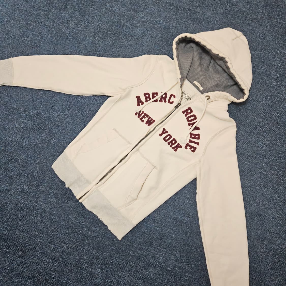 아베크롬비 크림 후드집업 M 상품이미지3