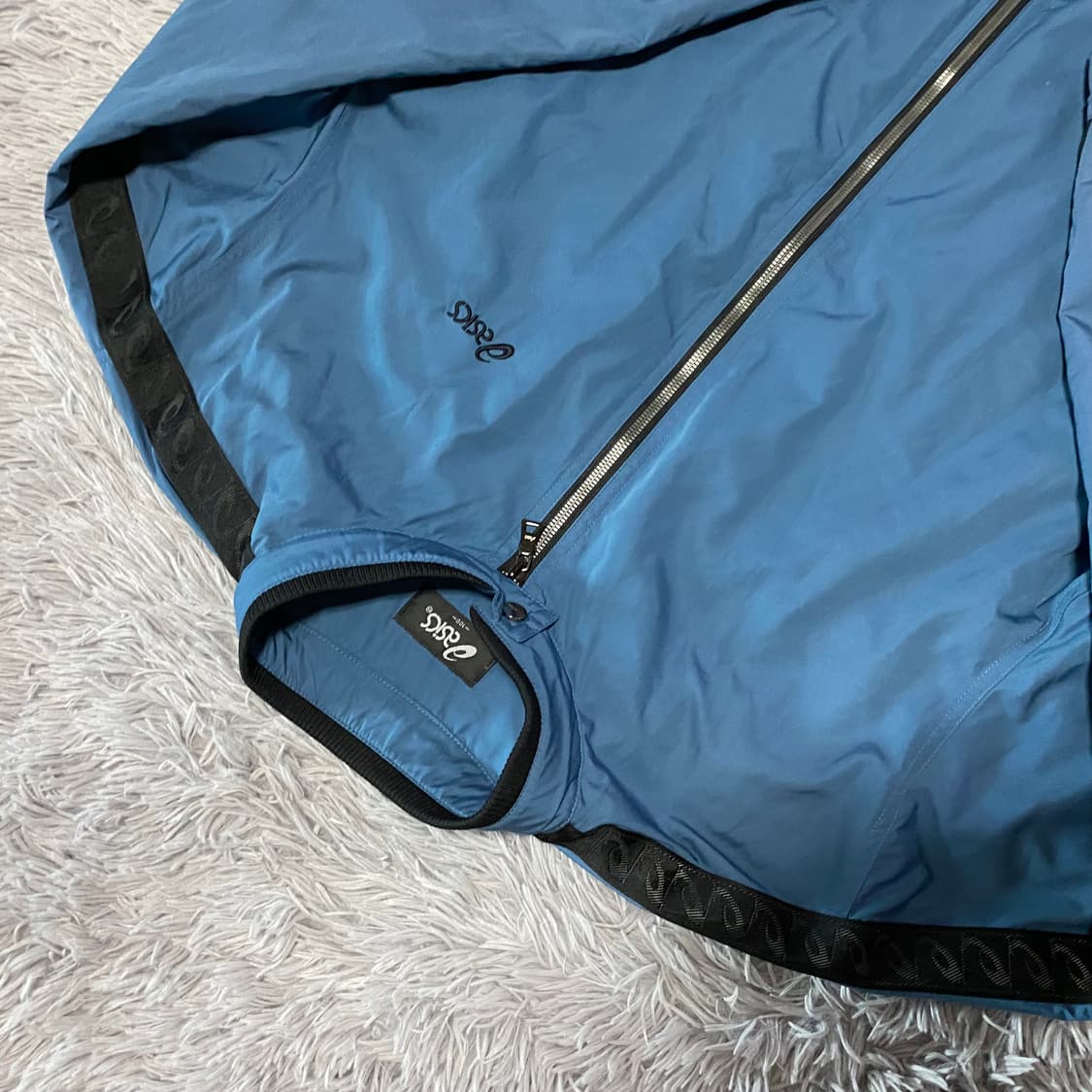 아식스 빈티지 사이드 라인 바람막이 자켓 상품이미지3