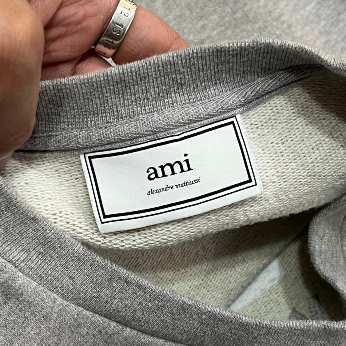  아미 빅로고 맨투맨 y14429 상품이미지5