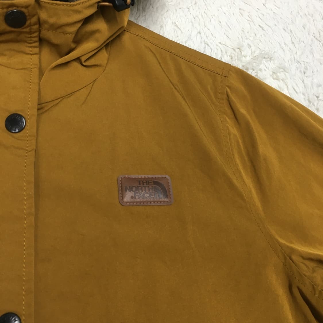 노스페이스 여성 바람막이코트 CC19 상품이미지2