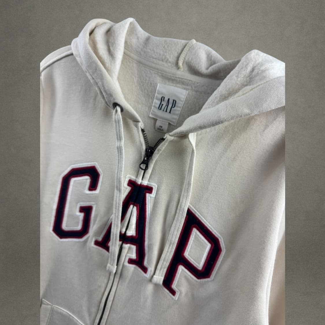 GAP 베이지 후드집업 상품이미지2