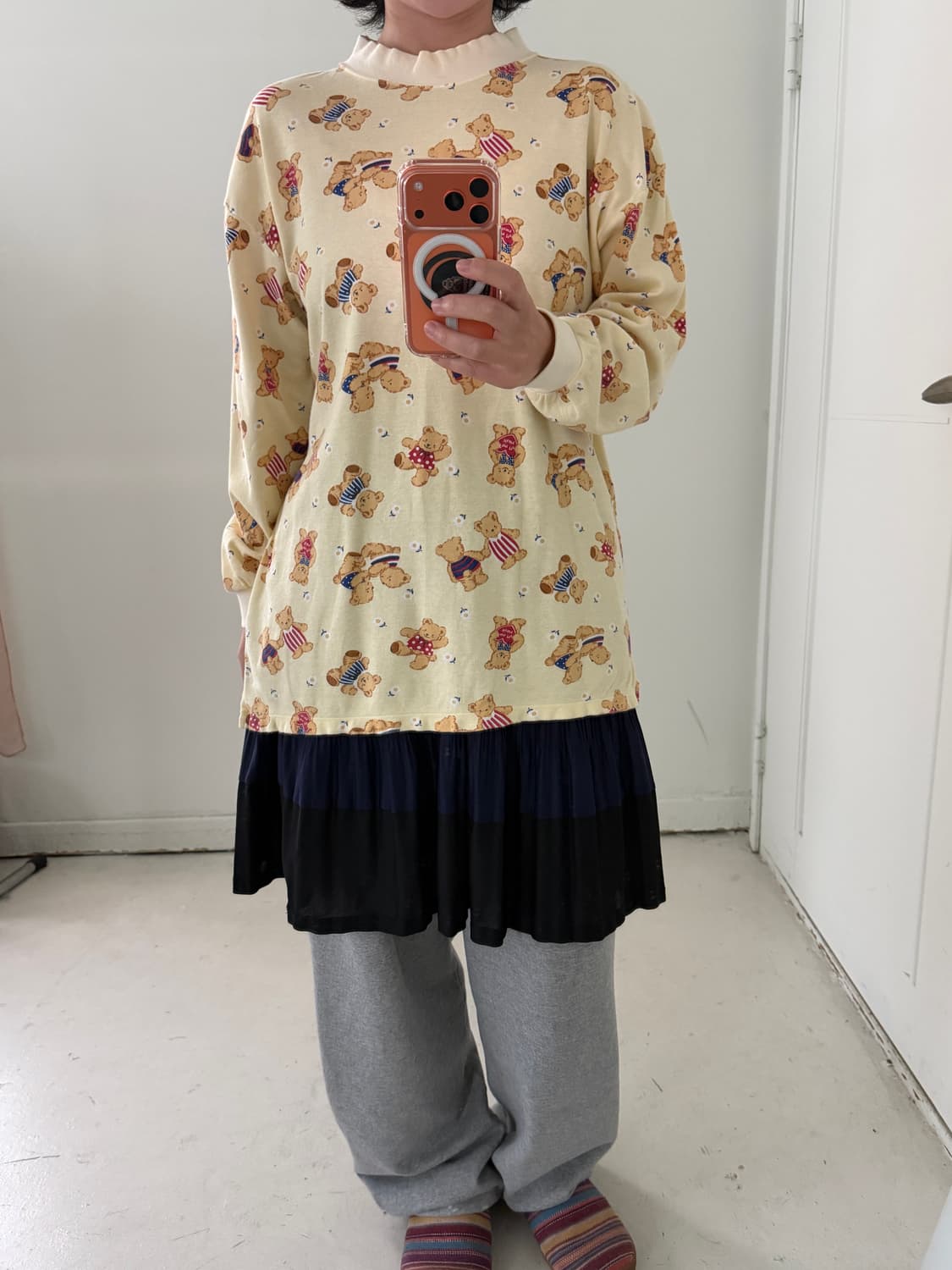 일본빈티지 엘로우 베어 롱슬리브 상품이미지2