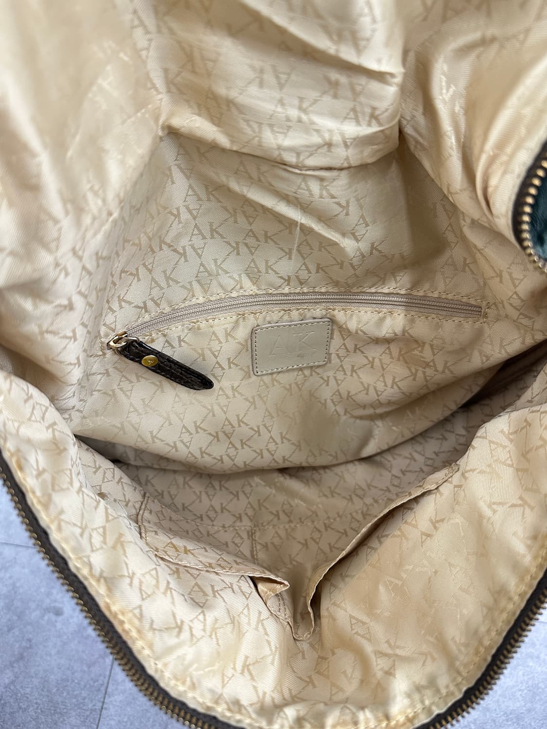 Anne Klein stud detail leather hobo bag 상품이미지7