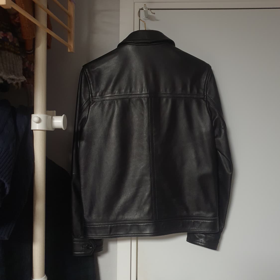 [M] 자라 가죽 트러커 자켓 (양가죽) 상품이미지2