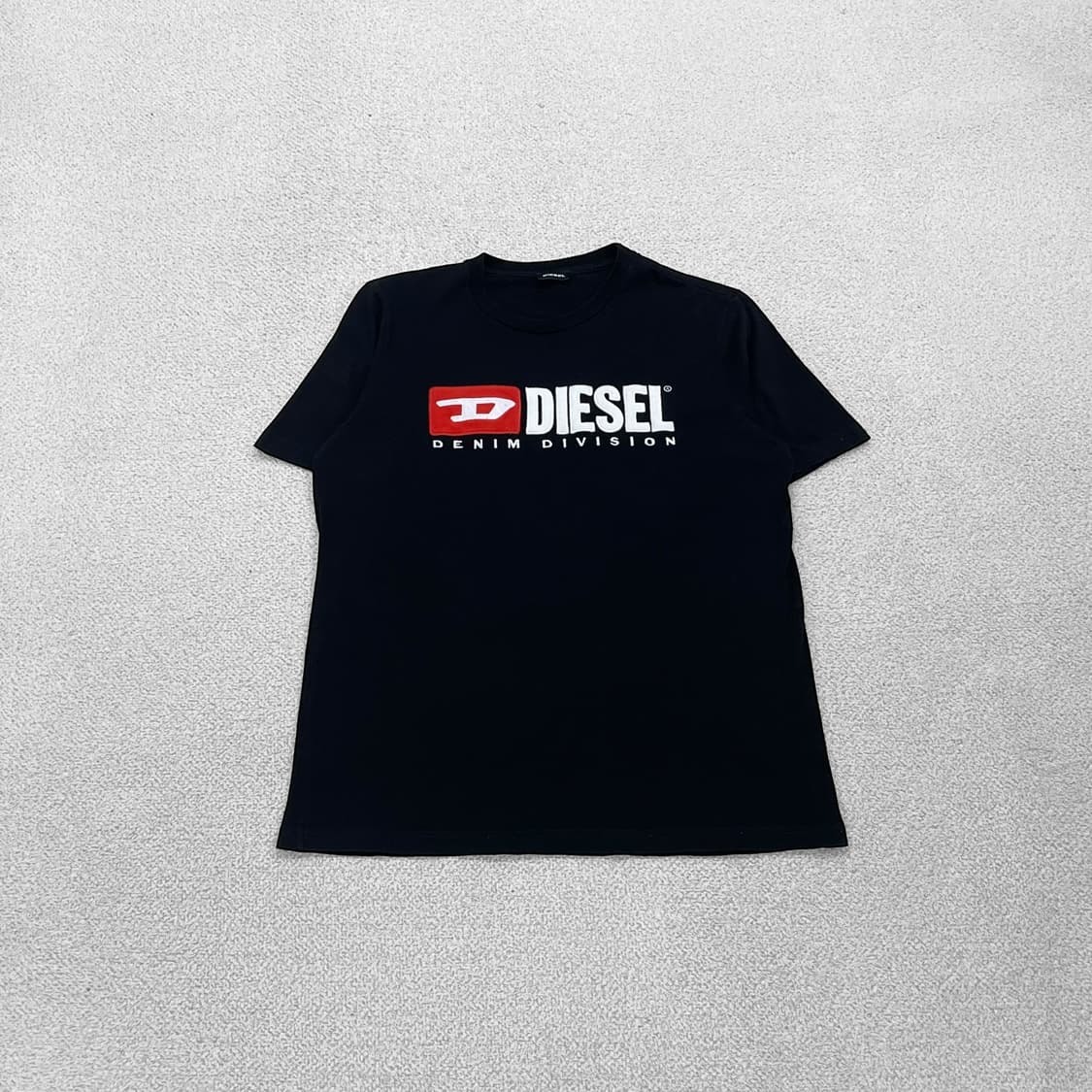 디젤 Diesel 딥스트로이트 반팔 티셔츠 블랙 상품이미지1