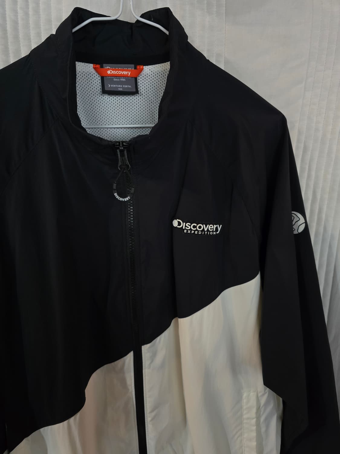 디스커버리 익스페디션 바람막이 상품이미지1