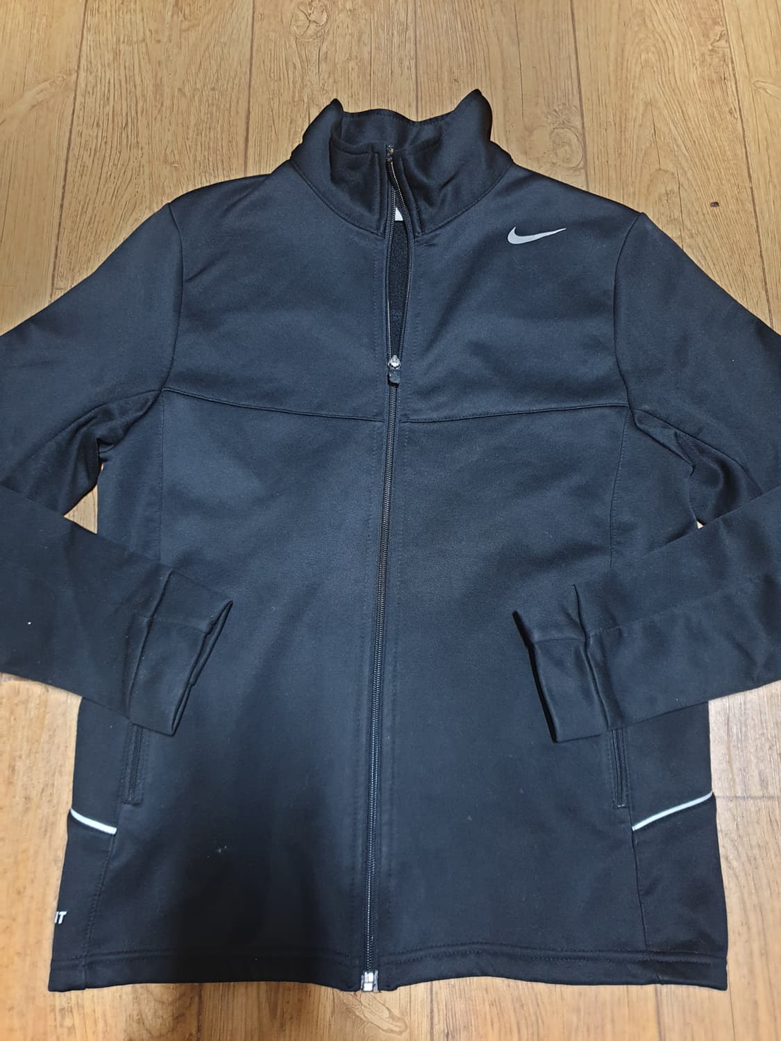 1029 나이키 운동복 집업 90 사이즈입니다 상품이미지2