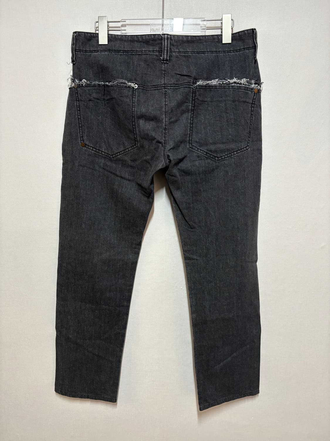 [32] RAF BY RAF DISTRESSED JEAN 상품이미지2