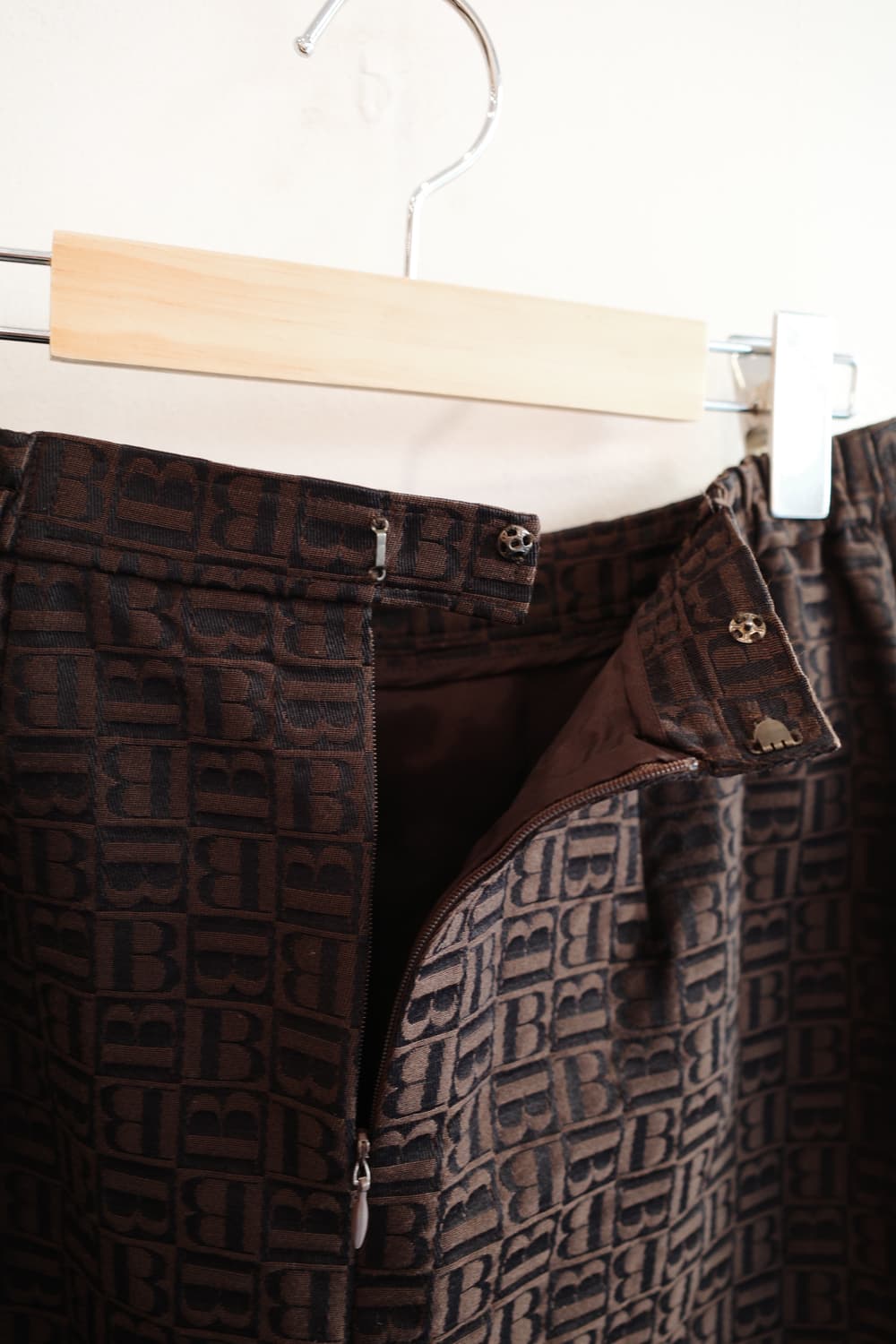 BURBERRY 버버리 모노그램 스커트 (26~28인치) 상품이미지4