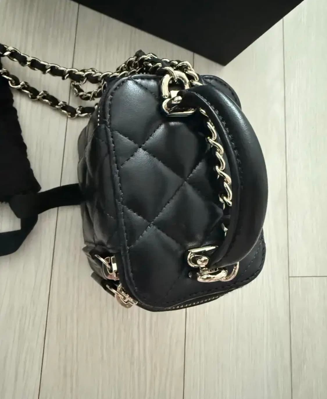 샤넬 베니티 탑핸들 상품이미지3