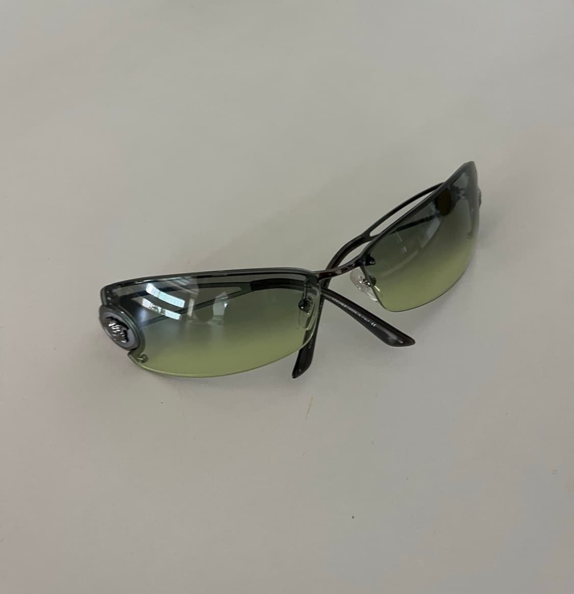 베르사체 MOD 2028 틴트 선글라스 팝니다 상품이미지2