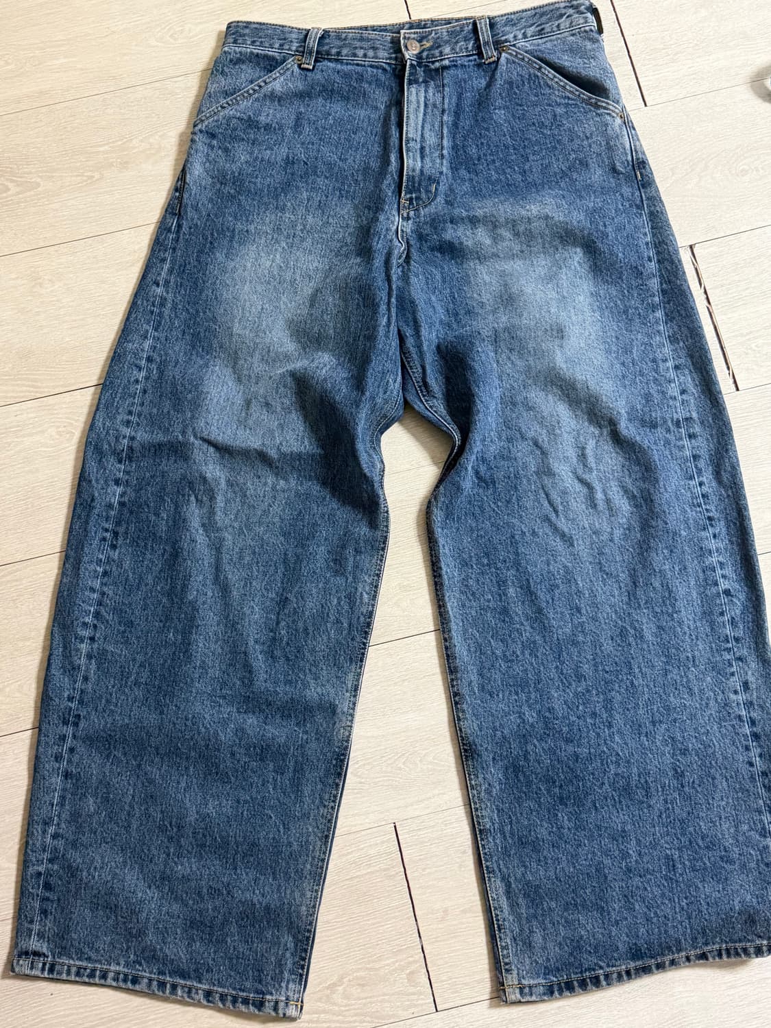 해칭룸 와이드커브진 워시드 블루 4 상품이미지1