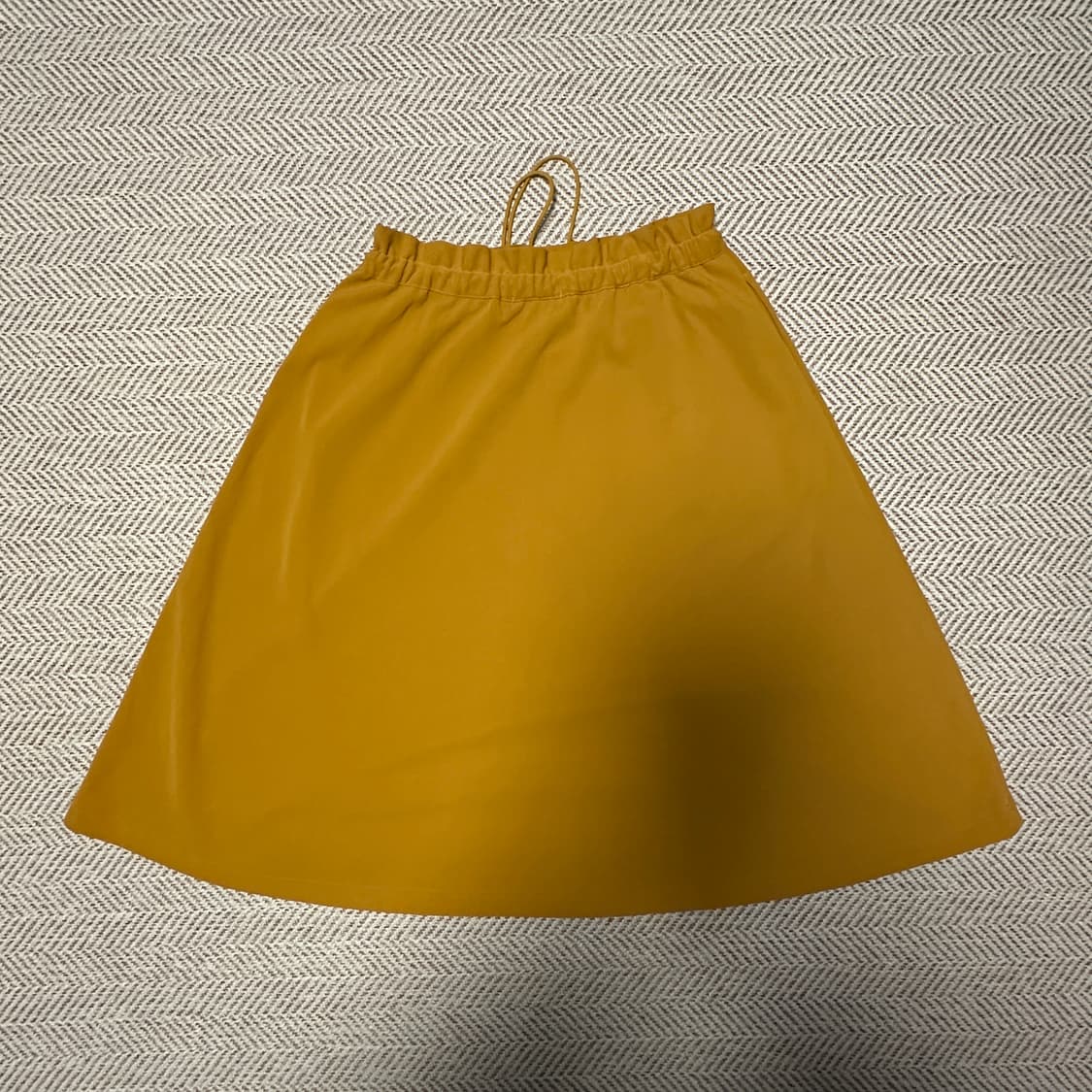 LACOSTE polyester skirt mustard 상품이미지2