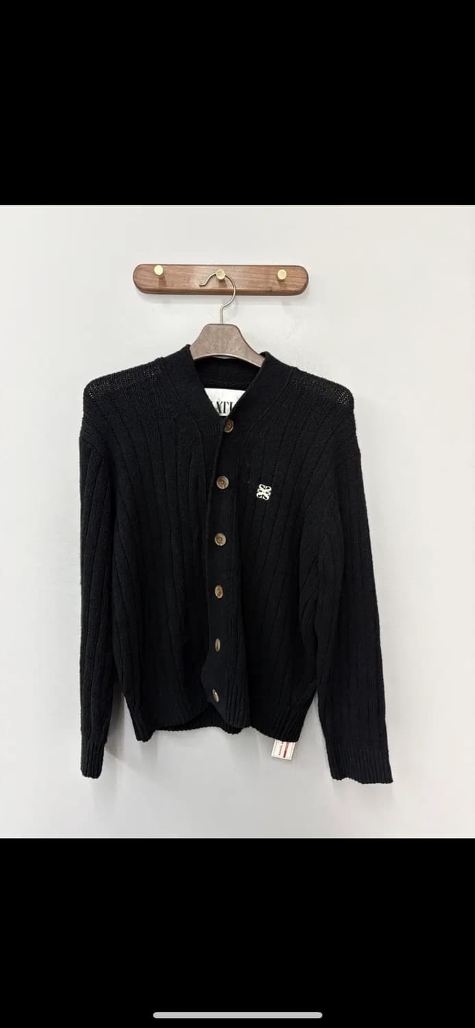 세터 오버사이즈 부클 블랙 가디건 H2475 상품이미지2