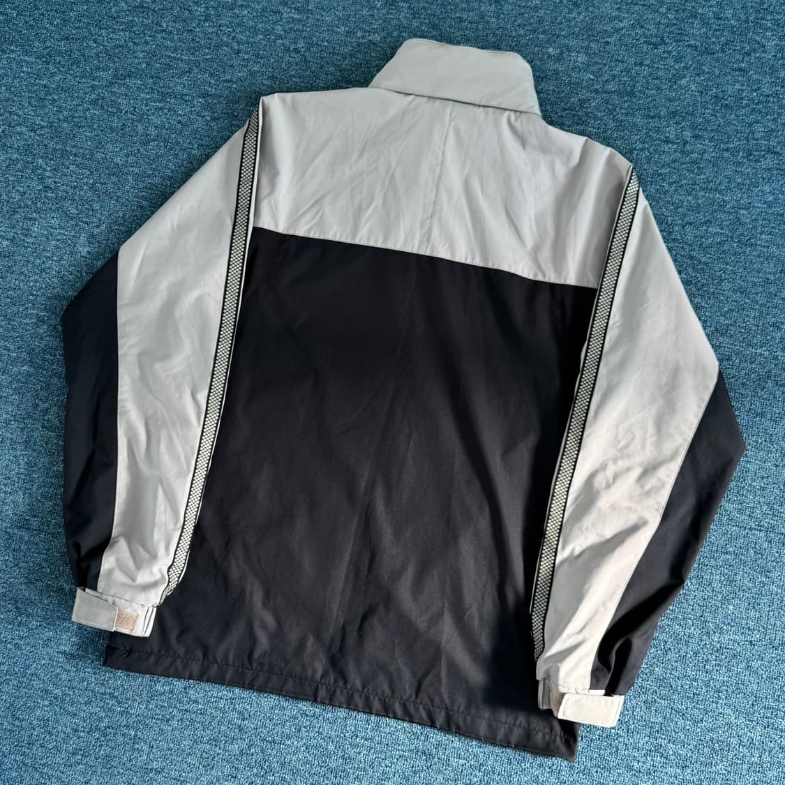 나이키 올드스쿨 스우시 바람막이 L 상품이미지3