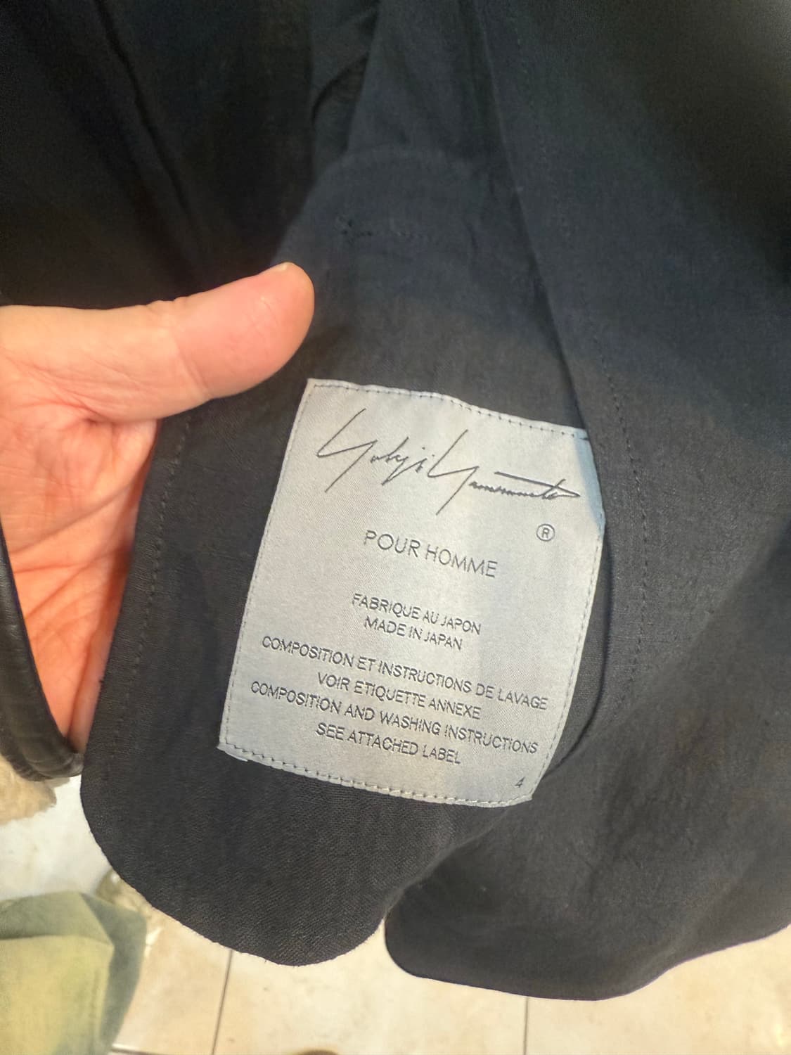 4/105/21ss 정품 요지야마모토 백프린트 자켓 팝니다 상품이미지2