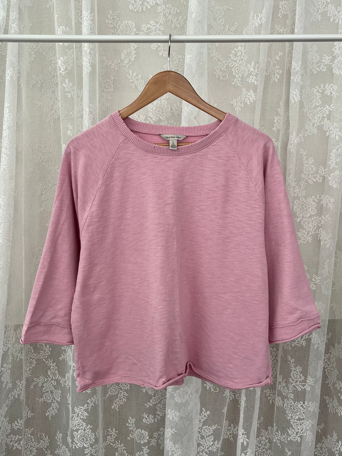 L) 캘빈클라인 진스 여성 오버핏 래글런 티셔츠 핑크 상품이미지1