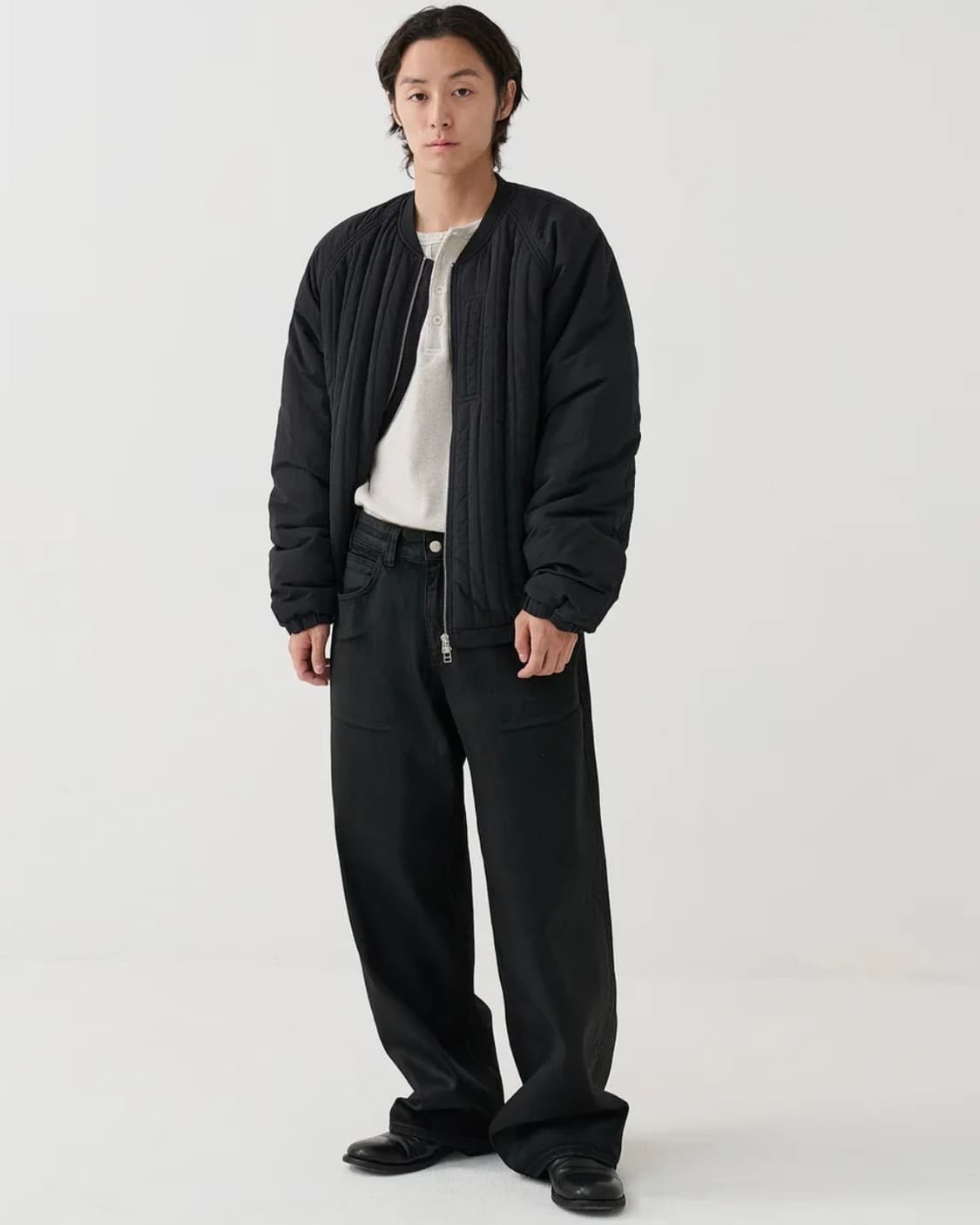 노운 25fw 코팅 데님 팬츠 상품이미지3