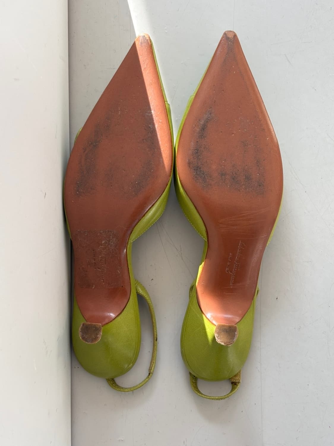 Ferragamo Kitten Heel 상품이미지8