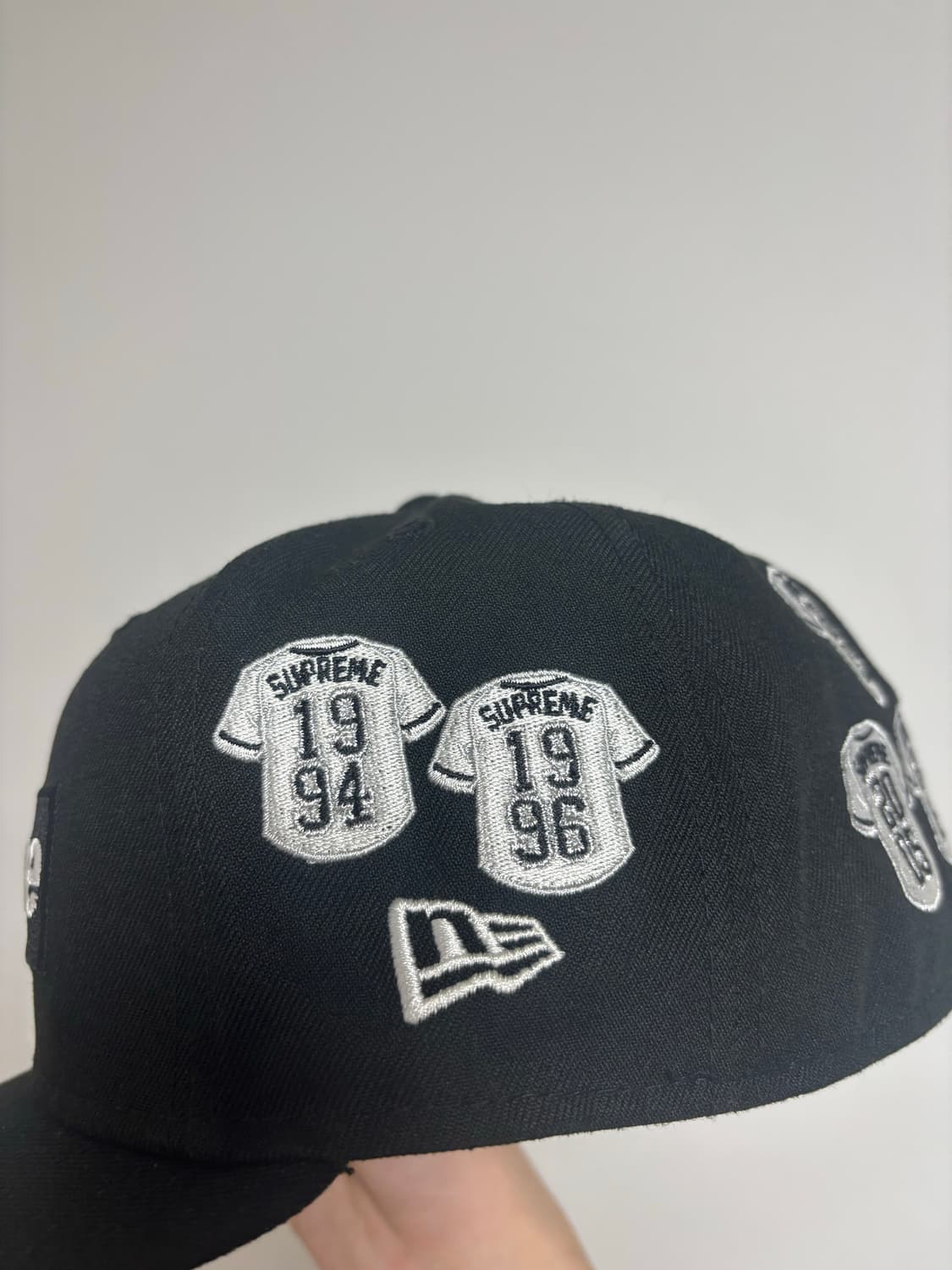 슈프림 뉴에라 양키스 60.6 상품이미지3