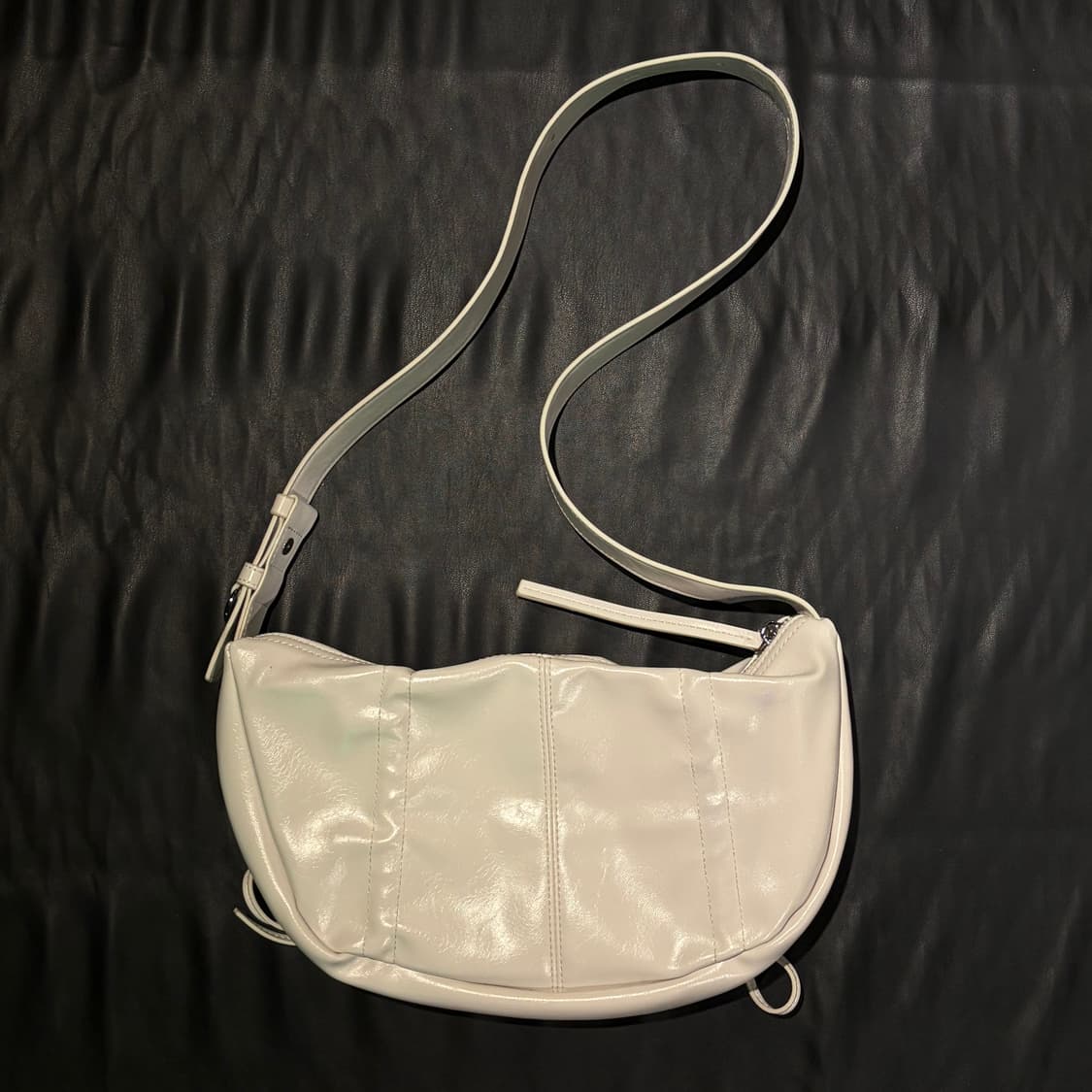 마뗑킴 로고 리본 숄더백 상품이미지2