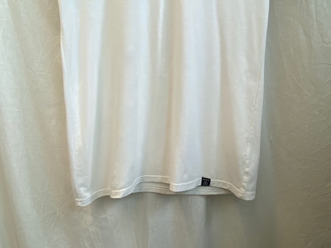 AVAIL MODE 브이넥 화이트 반팔티셔츠(L) 상품이미지5