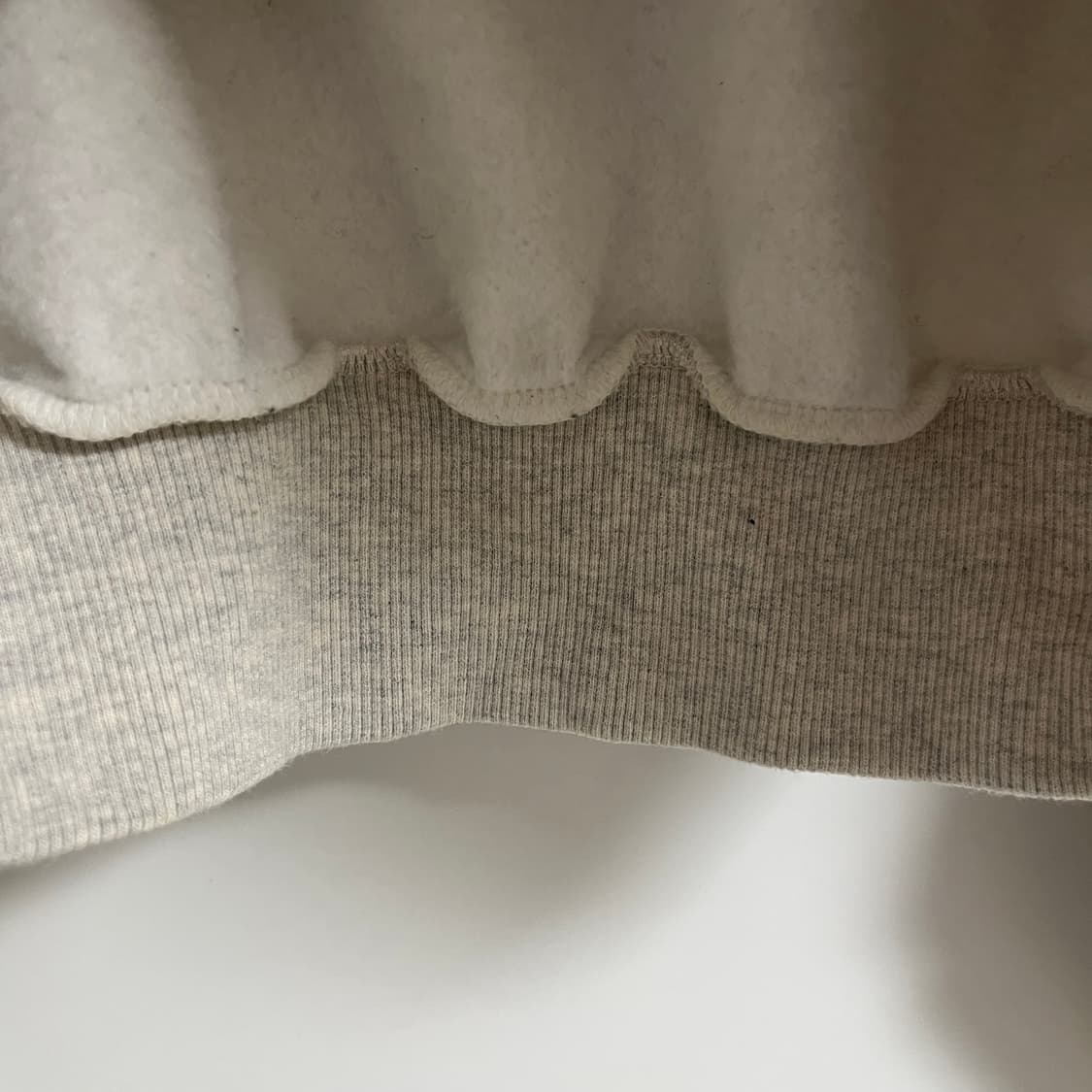 스컬프터 크롭후디 오트밀 상품이미지5