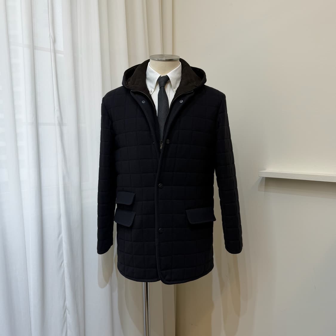 Corneliani ID 울캐시미어 퀼팅 후드 자켓 상품이미지2