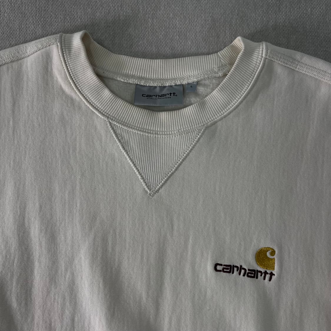 100 칼하트 wip 자수 맨투맨 상품이미지2