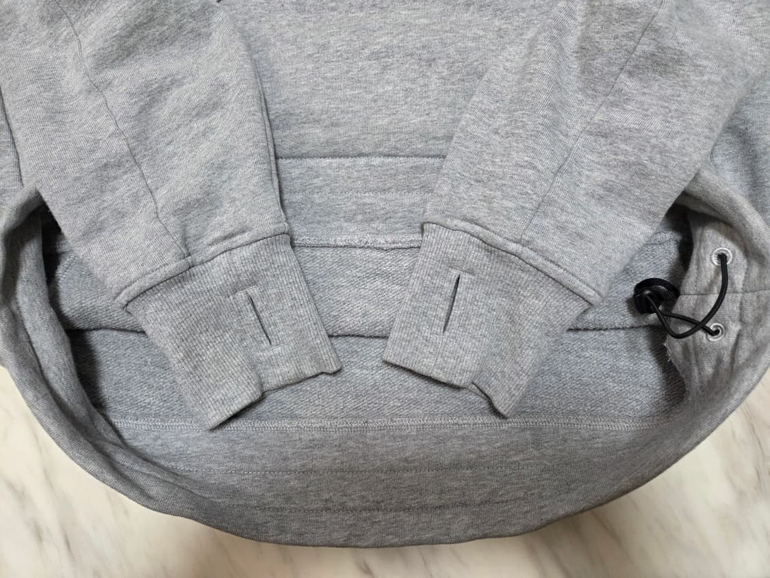 씨피컴퍼니 지퍼 포켓 플리스 맨투맨 상품이미지8