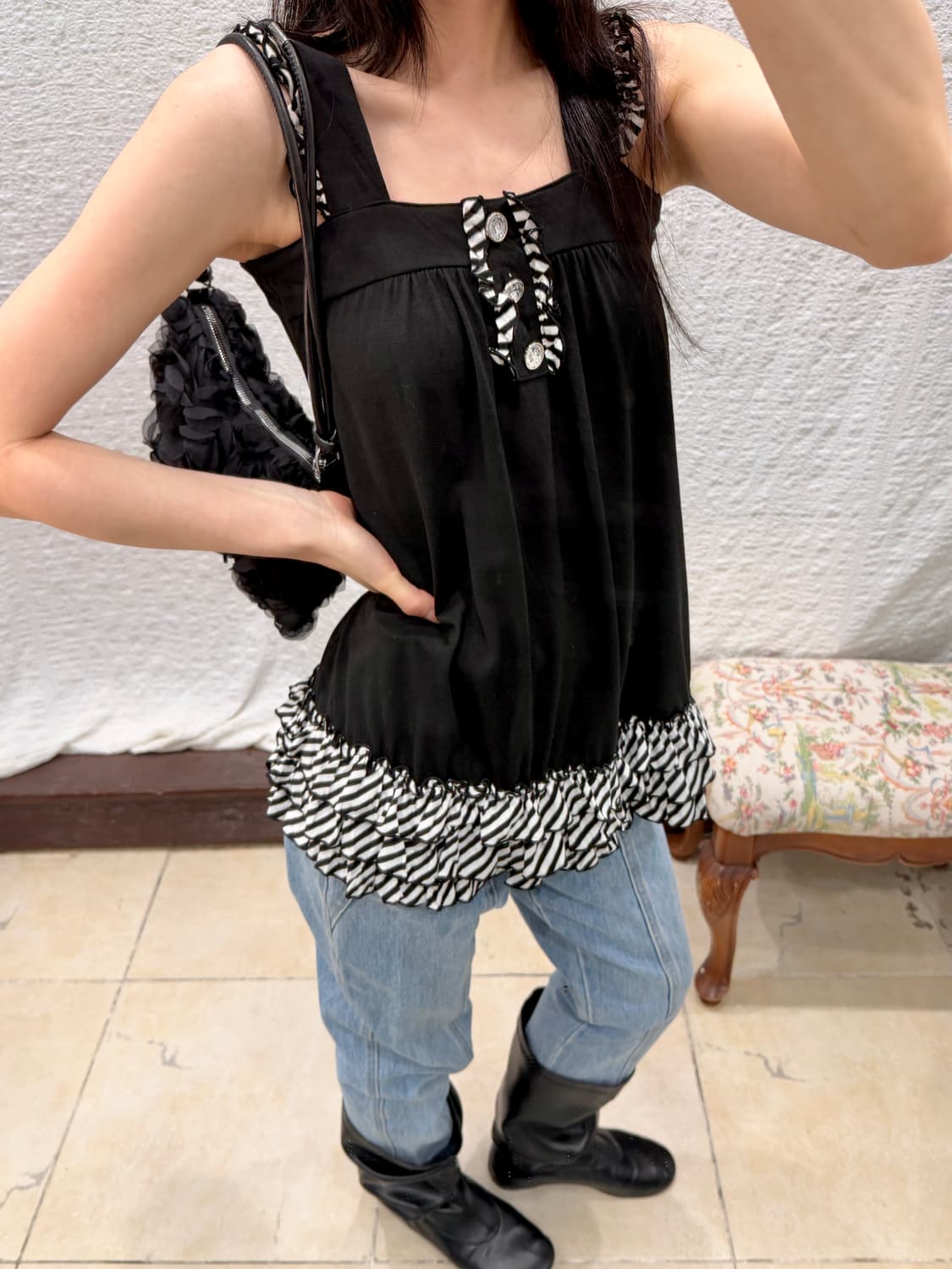 Black&white frill sleeveless 상품이미지4
