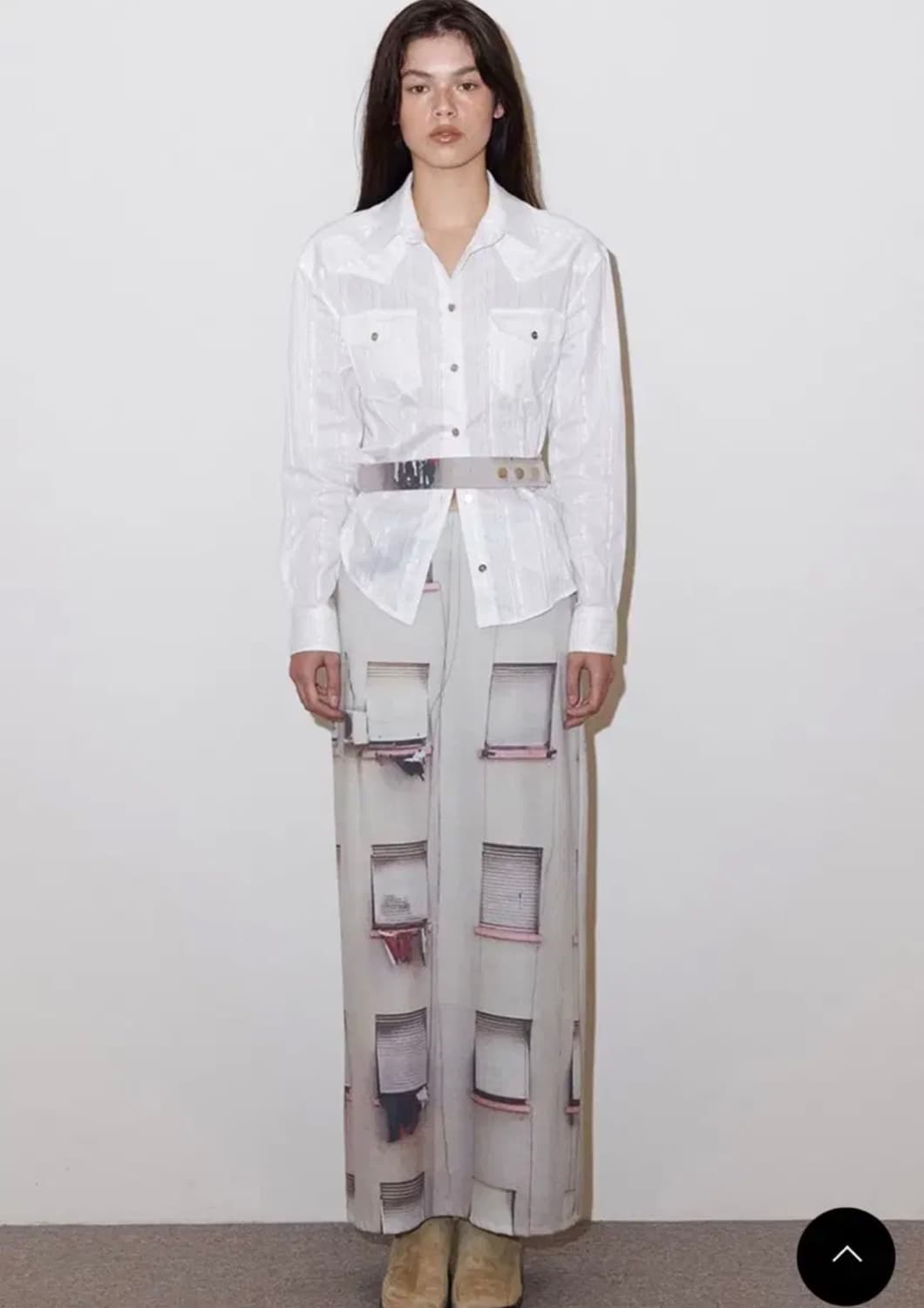 폴리수엠 웨스턴 글리터 스트라이프 셔트 화이트 상품이미지3