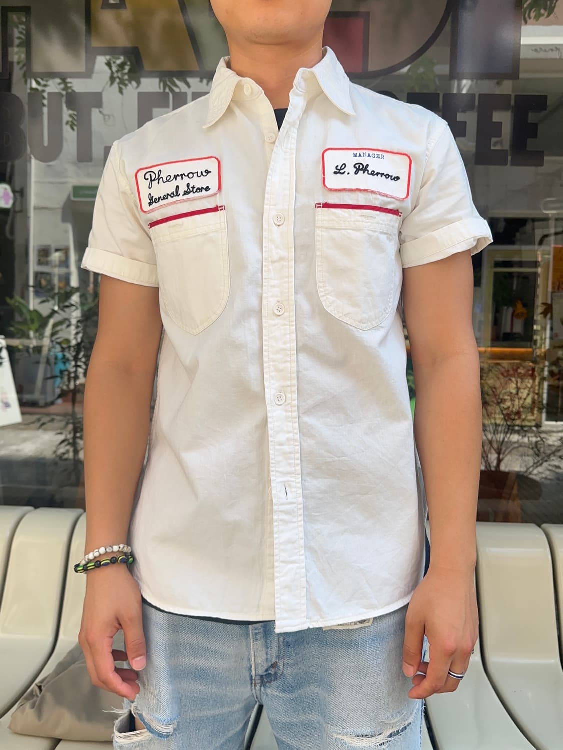 Pherrow’s Lounge patch short shirt 상품이미지4