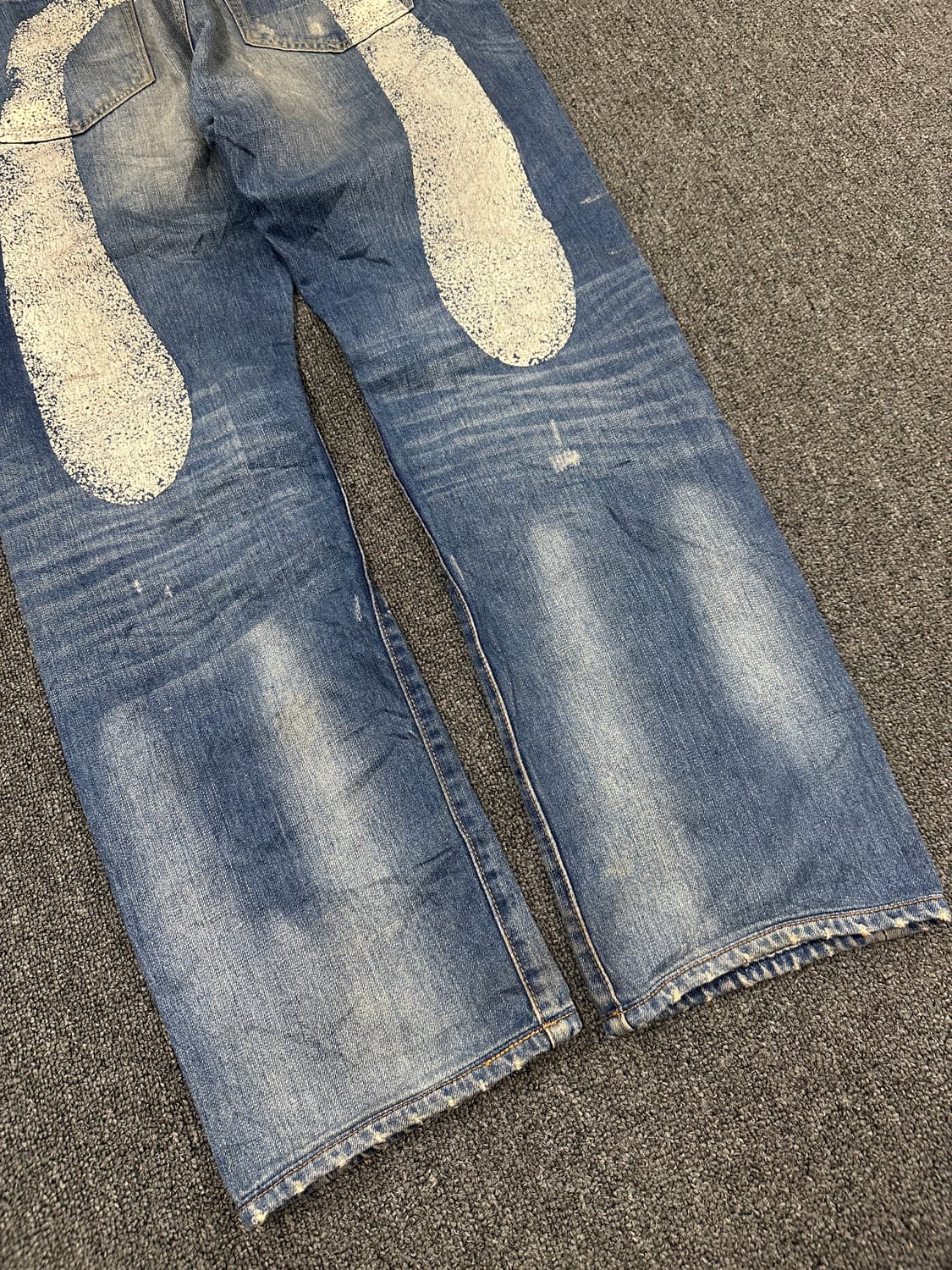 36) 에비수 빅 다이콕 페인팅 연청 데님팬츠 상품이미지5