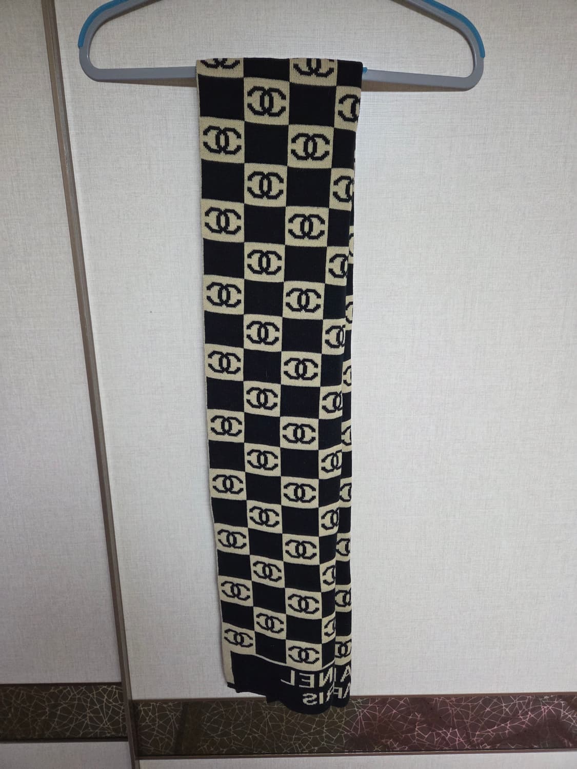 CHANEL CC 로고 양면머플러 블랙/베이지 상품이미지5