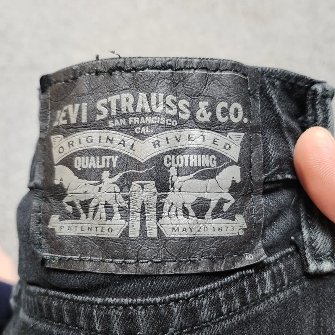 [30] 리바이스 흑청바지 (2860) 상품이미지3