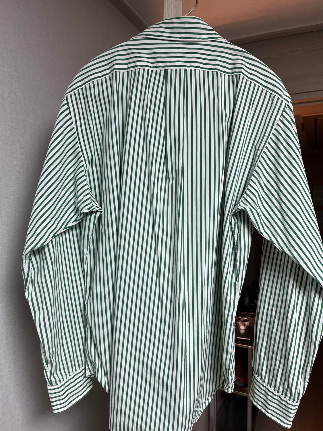 폴로 랄프로렌 클래식핏 스트라이프 셔츠 상품이미지3