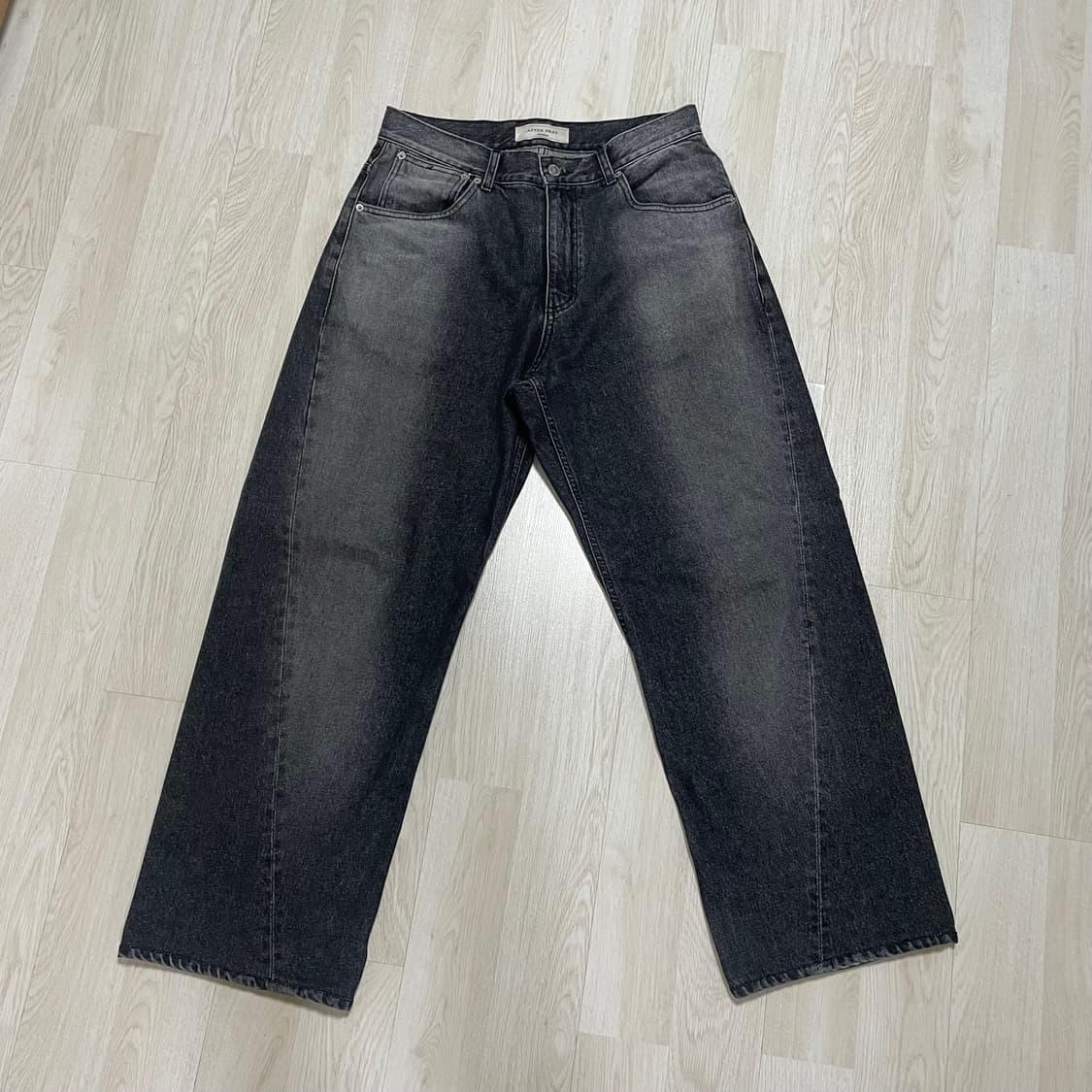 애프터프레이 와이드 워시드 슬래쉬 데님 진스 차콜 상품이미지2