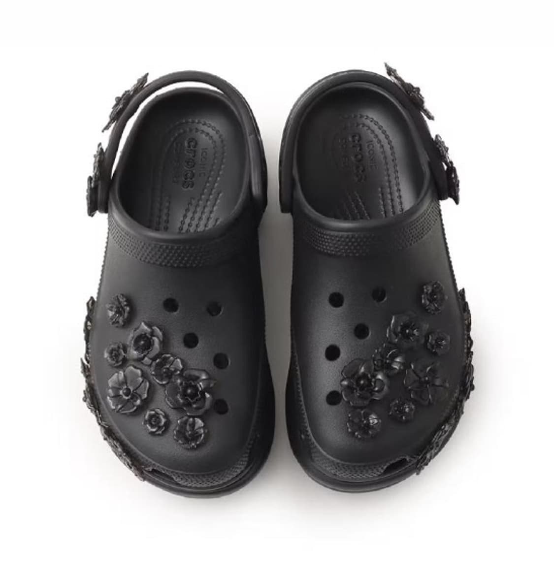 크록스 베 트랜스루센트 플로럴 클로그 블랙 213120-001 상품이미지1