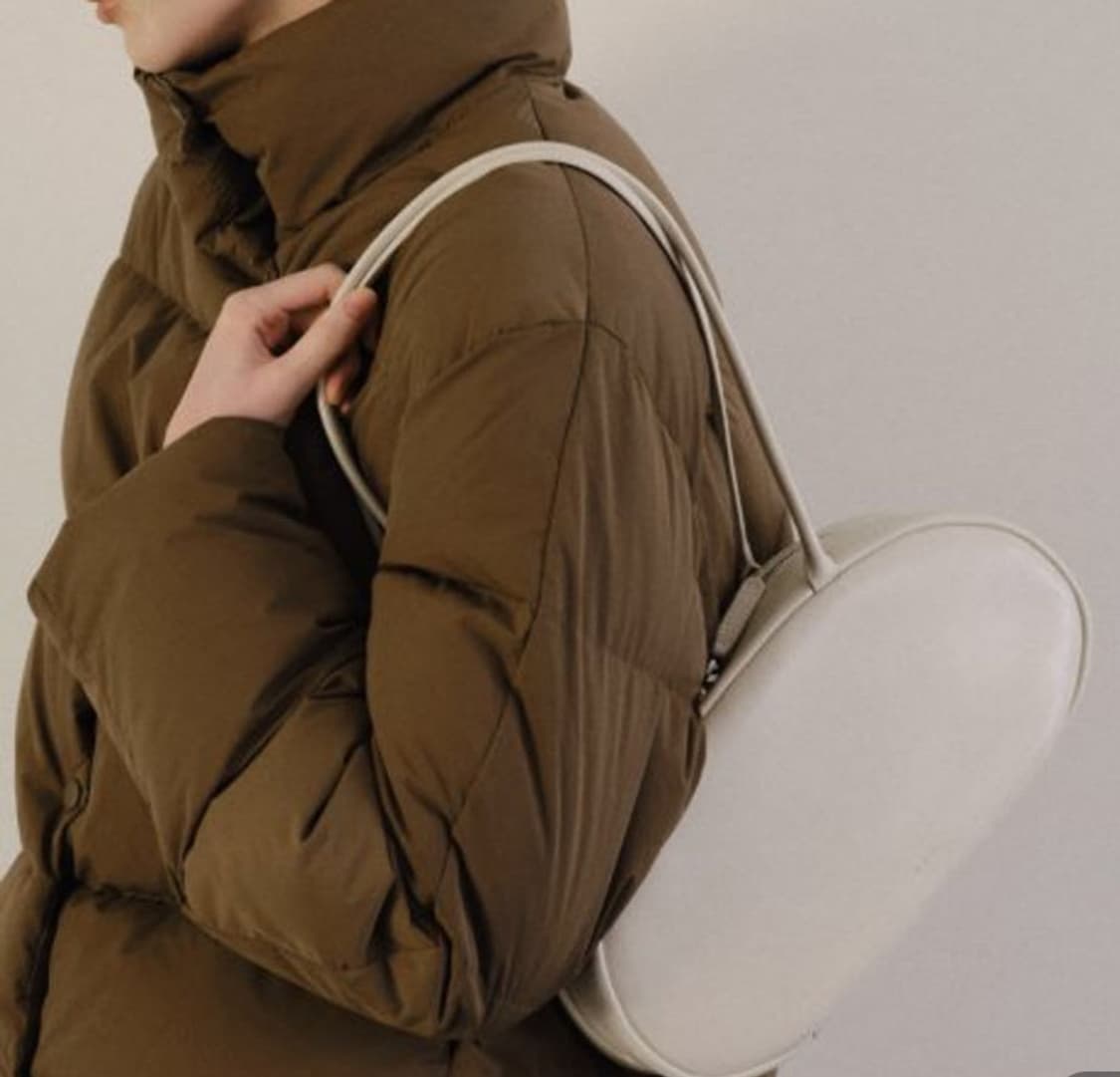 로서울 페블 숄더백 상품이미지5