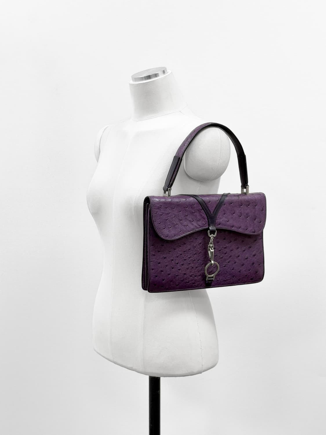 프라다 오스트리치 레더 탑 핸들 토트백 상품이미지6