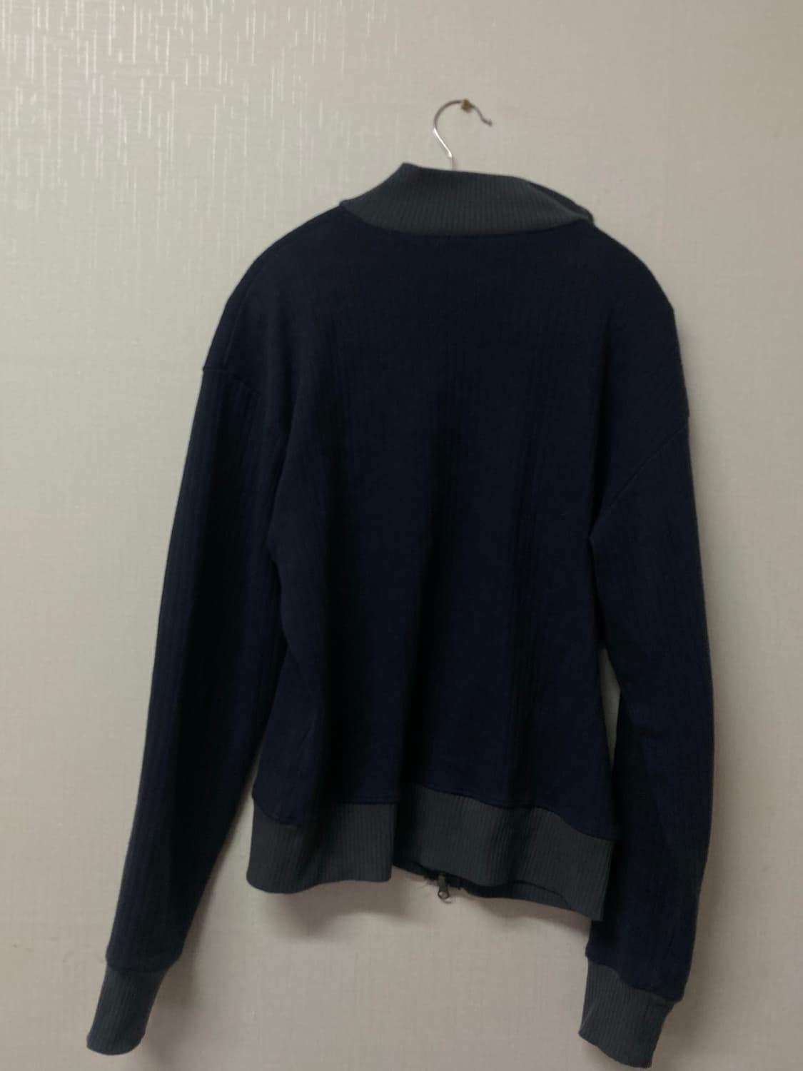 아캄 Side Neck Zip-Up (Navy) 상품이미지4