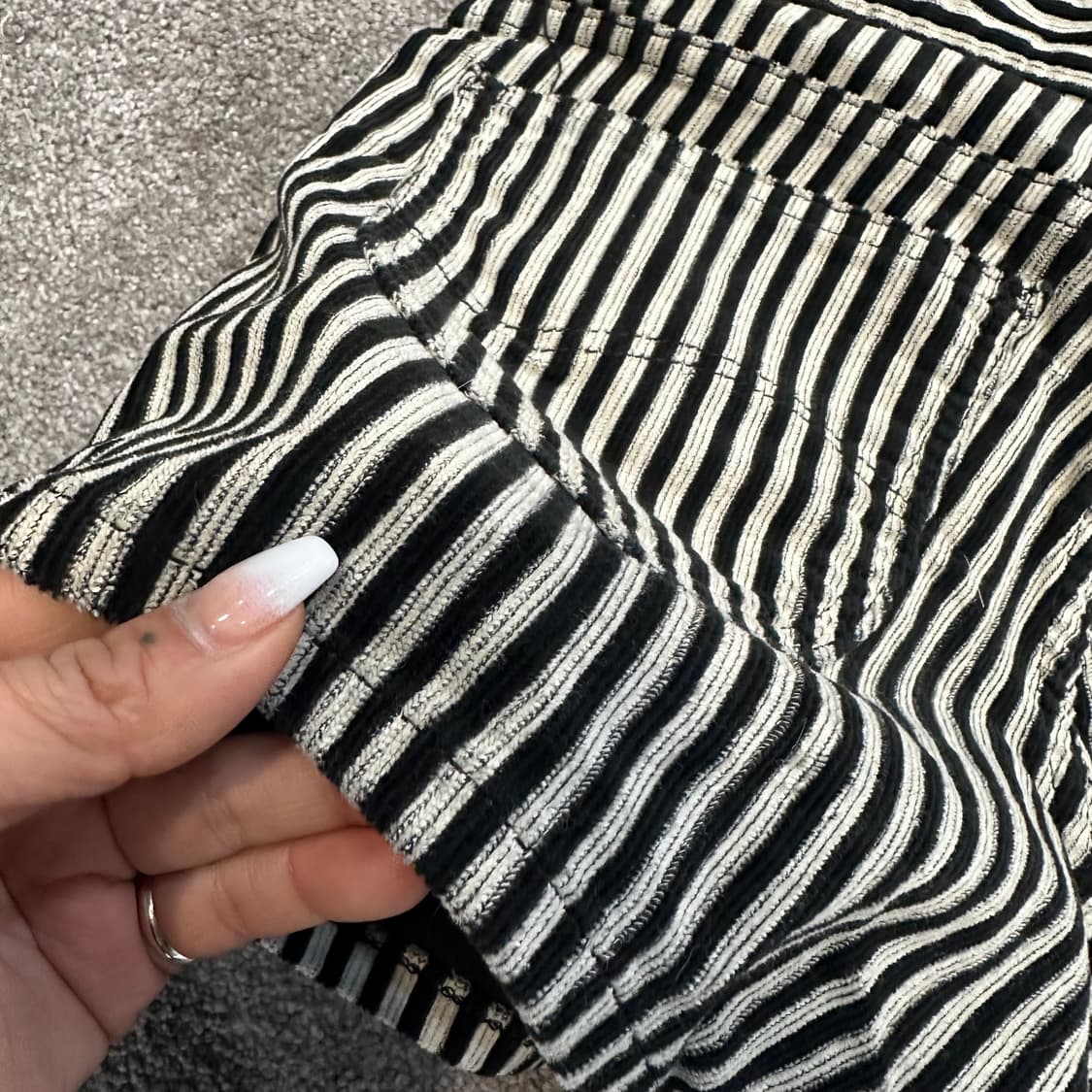 리 스트라이프 코듀로이 쇼츠S 상품이미지2