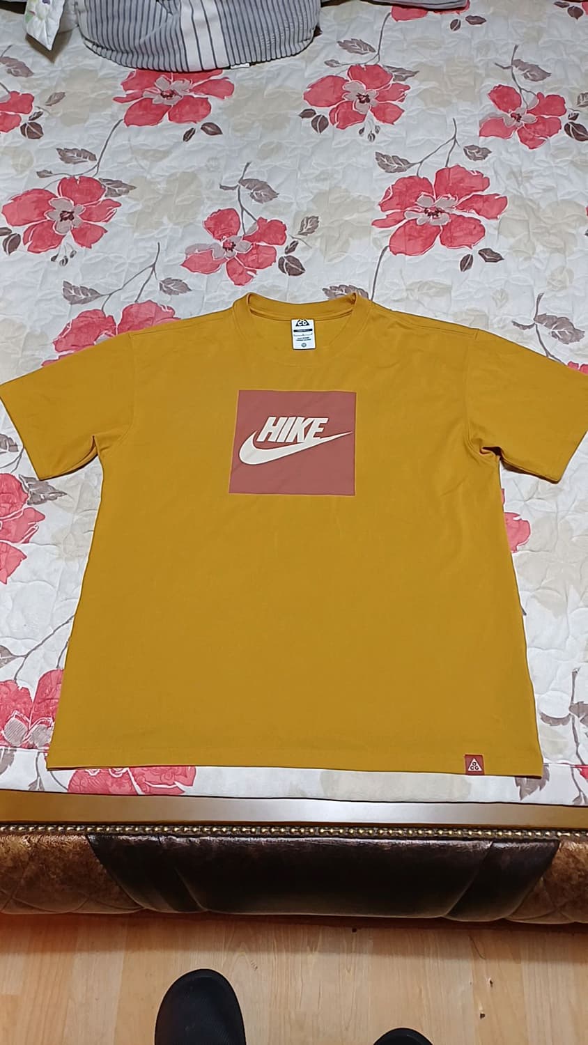 나이키 ACG 반팔 실측105 가슴56 기장69 상품이미지1