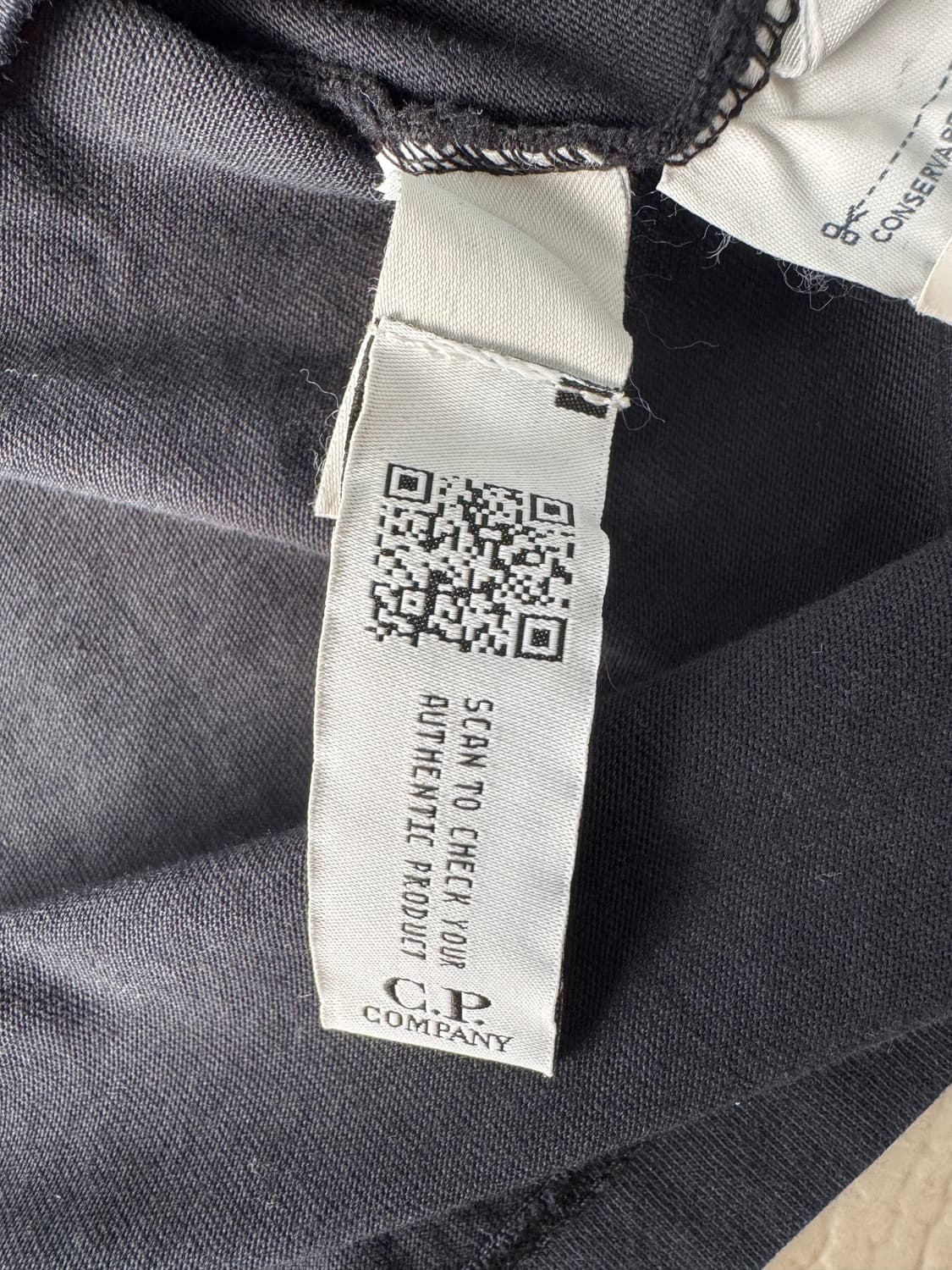 C.P. Company × Lucio Dalla 콜라보 반팔 티셔츠 상품이미지4