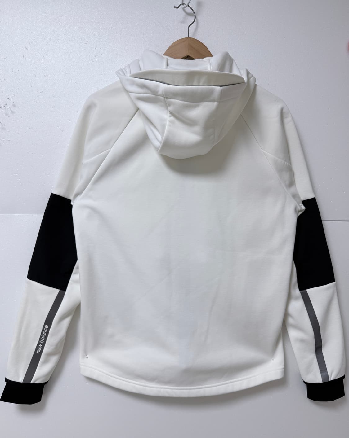 뉴발란스 후드 집업 화이트 100 데일리 상품이미지3