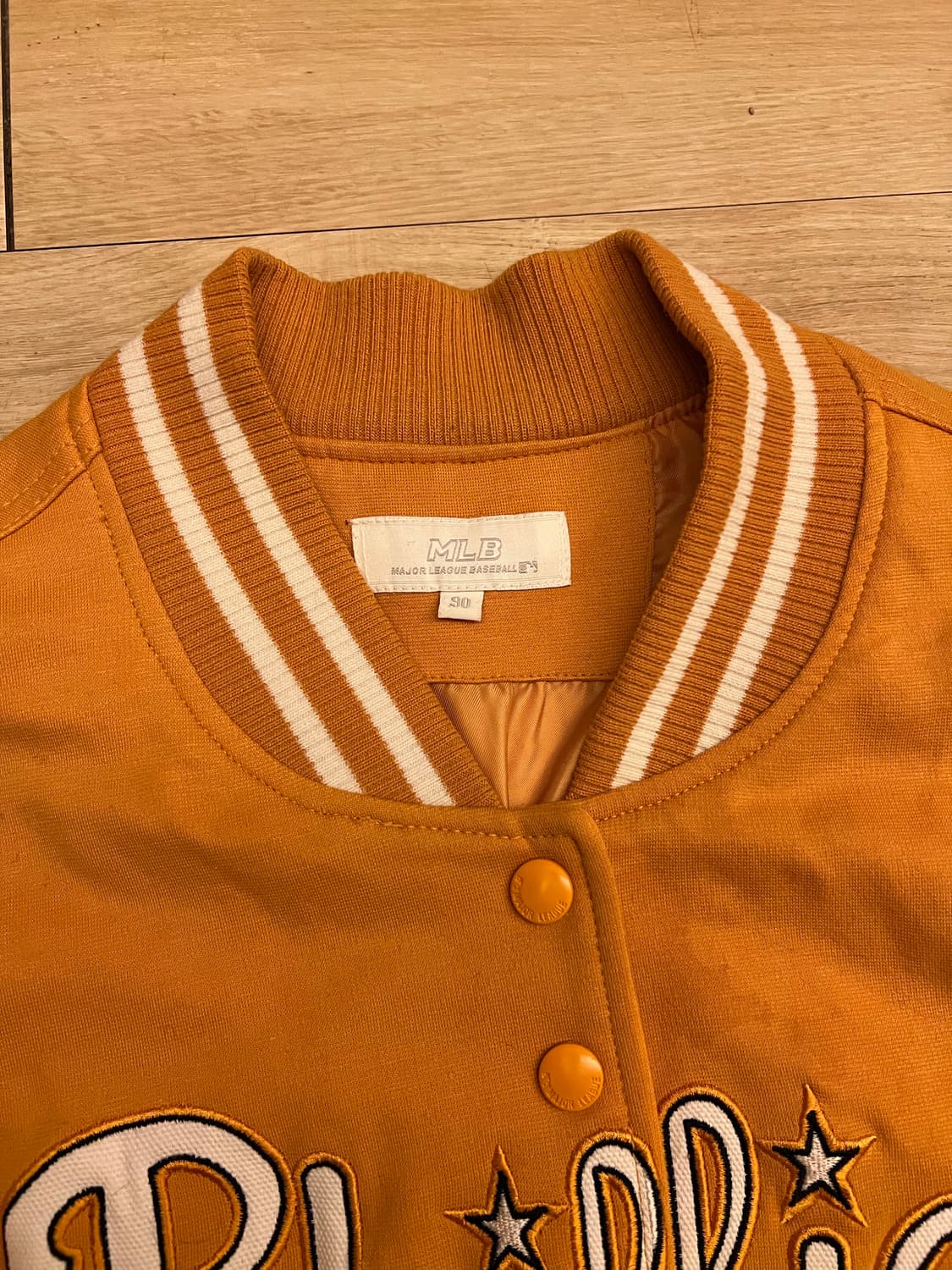 MLB Philadelphia Phillies Varsity Jacket 상품이미지2